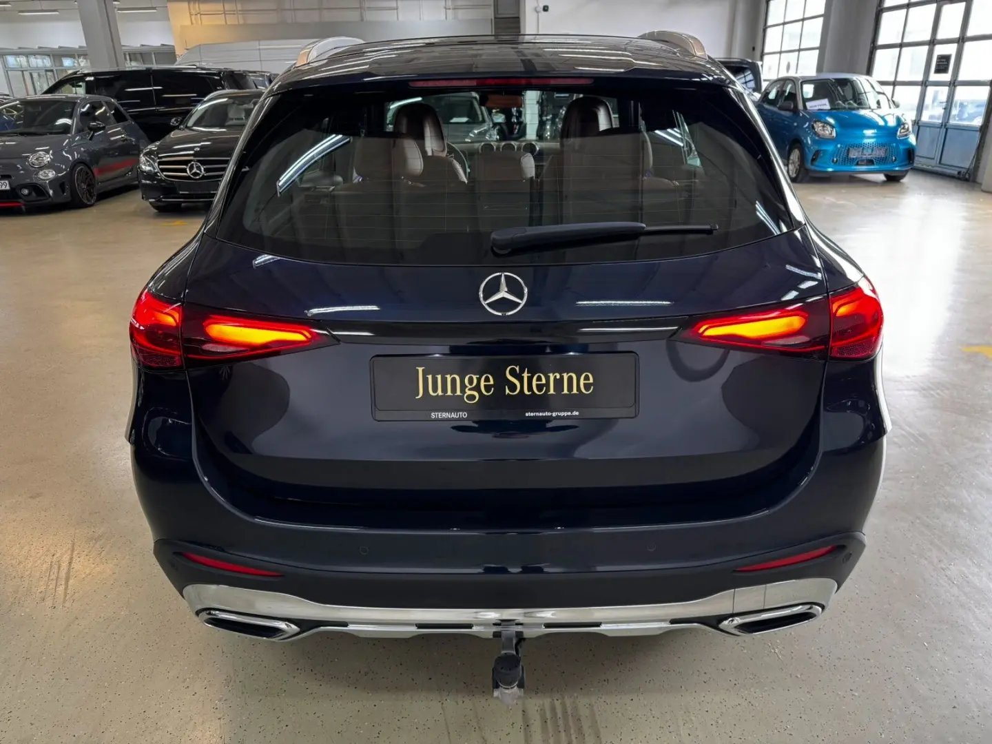 GLC 300 e 4M AMG Pano Distr Airm 360 Cam AHK 20 