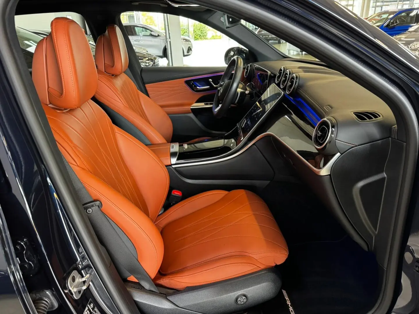 GLC 300 e 4M AMG Pano Distr Airm 360 Cam AHK 20 