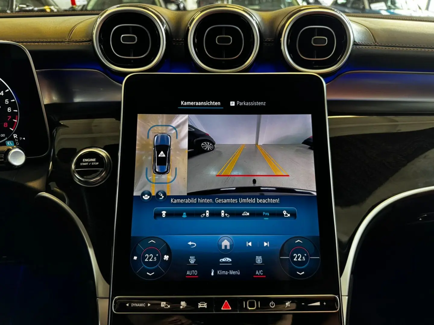 GLC 300 e 4M AMG Pano Distr Airm 360 Cam AHK 20 