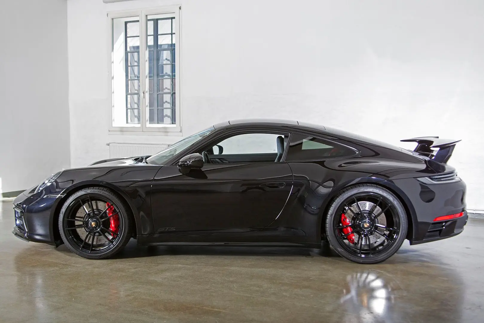 911 Carrera GTS, wie ,,NEU,, Hinterachslenkung !