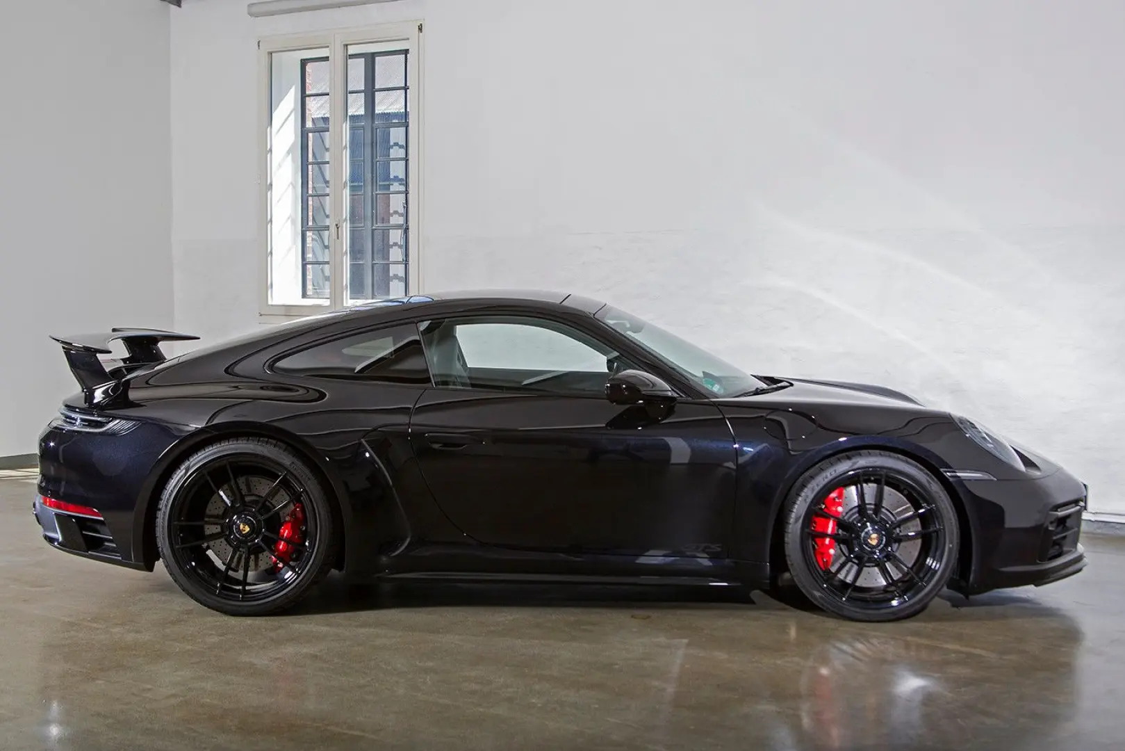 911 Carrera GTS, wie ,,NEU,, Hinterachslenkung !