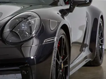 911 Carrera GTS, wie ,,NEU,, Hinterachslenkung !