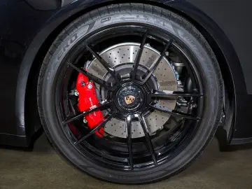 911 Carrera GTS, wie ,,NEU,, Hinterachslenkung !