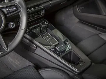 911 Carrera GTS, wie ,,NEU,, Hinterachslenkung !
