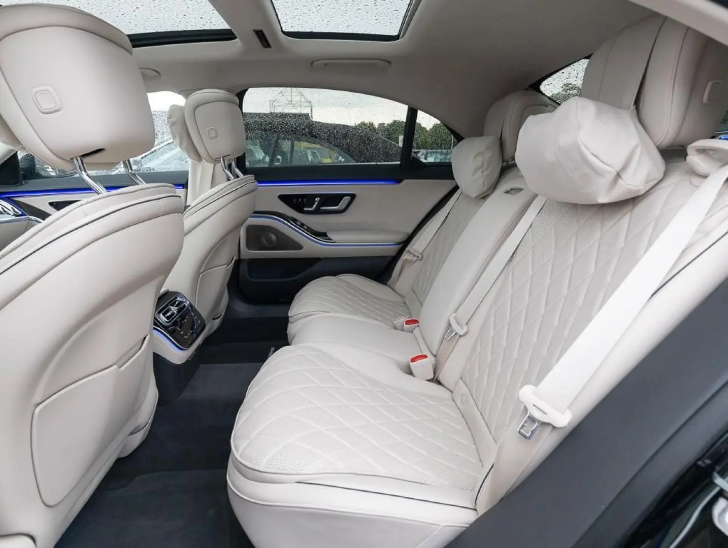 S 350 d Limousine lang Pano AkustikGlas ACC LED