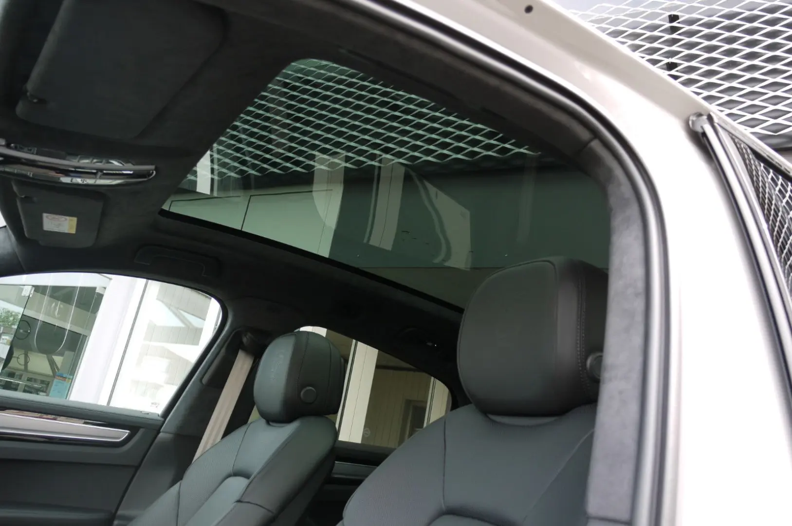Cayenne E-Hybrid Platinum Edition*ACC*LUFT*PANO*