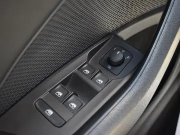SKODA OCTAVIA STYLE 2.0 DSG