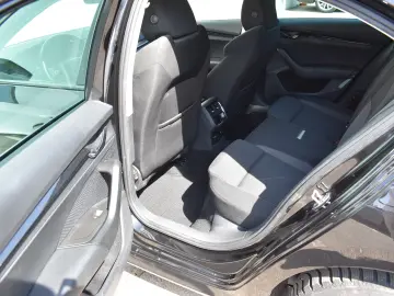 SKODA OCTAVIA STYLE 2.0 DSG