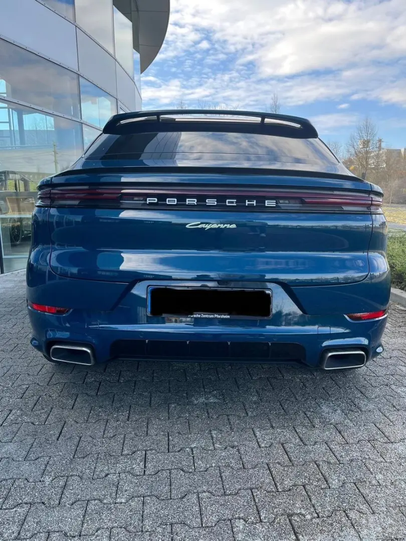 Cayenne Coupe E-Hybrid StandHz_Pano_360°_AHK_21
