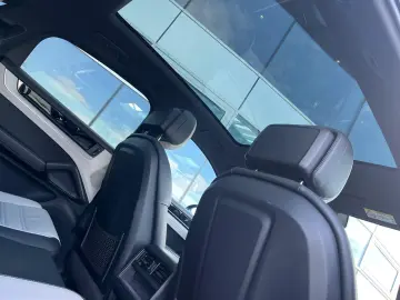 Cayenne Coupe E-Hybrid StandHz_Pano_360°_AHK_21