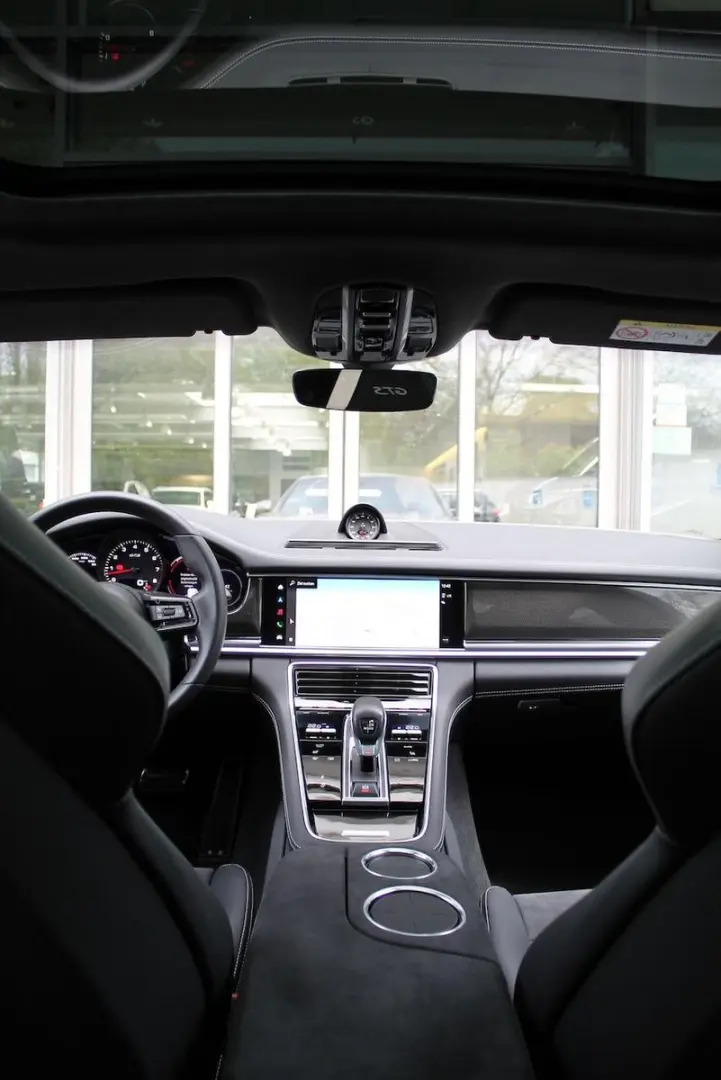 Panamera GTS HUD Panorama Softclose PDCC Inno...