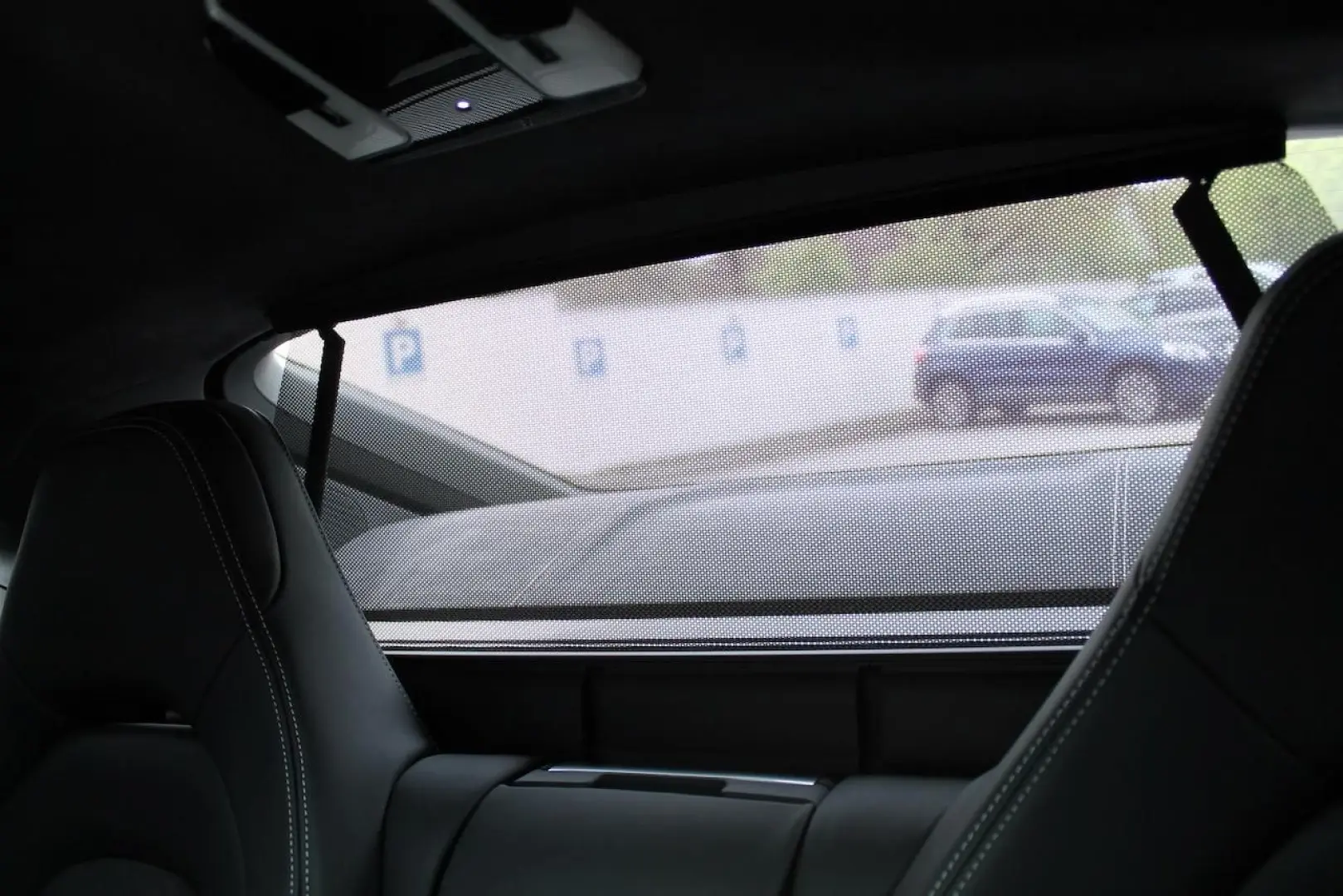 Panamera GTS HUD Panorama Softclose PDCC Inno...