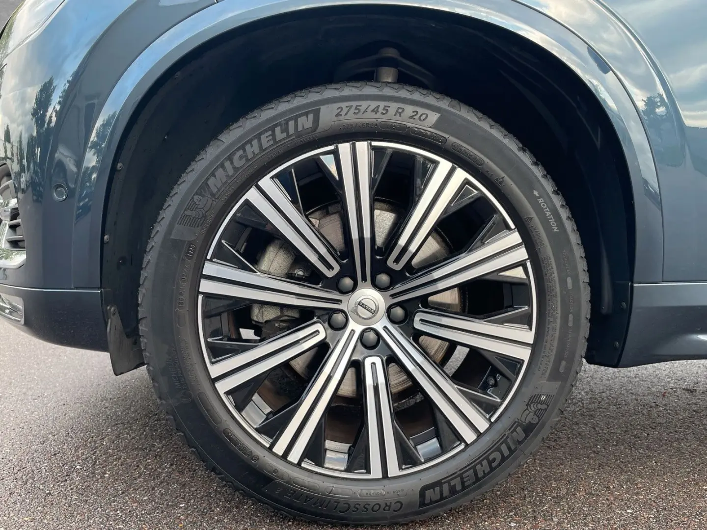 XC90 B5 AWD Plus Bright 7-Sitzer  ACC BLIS LED