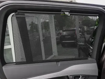 XC90 T8 AWD Plus Bright