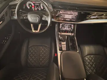 SQ8 4.0 TFSI, Audi Garantie, HD Matrix-LED