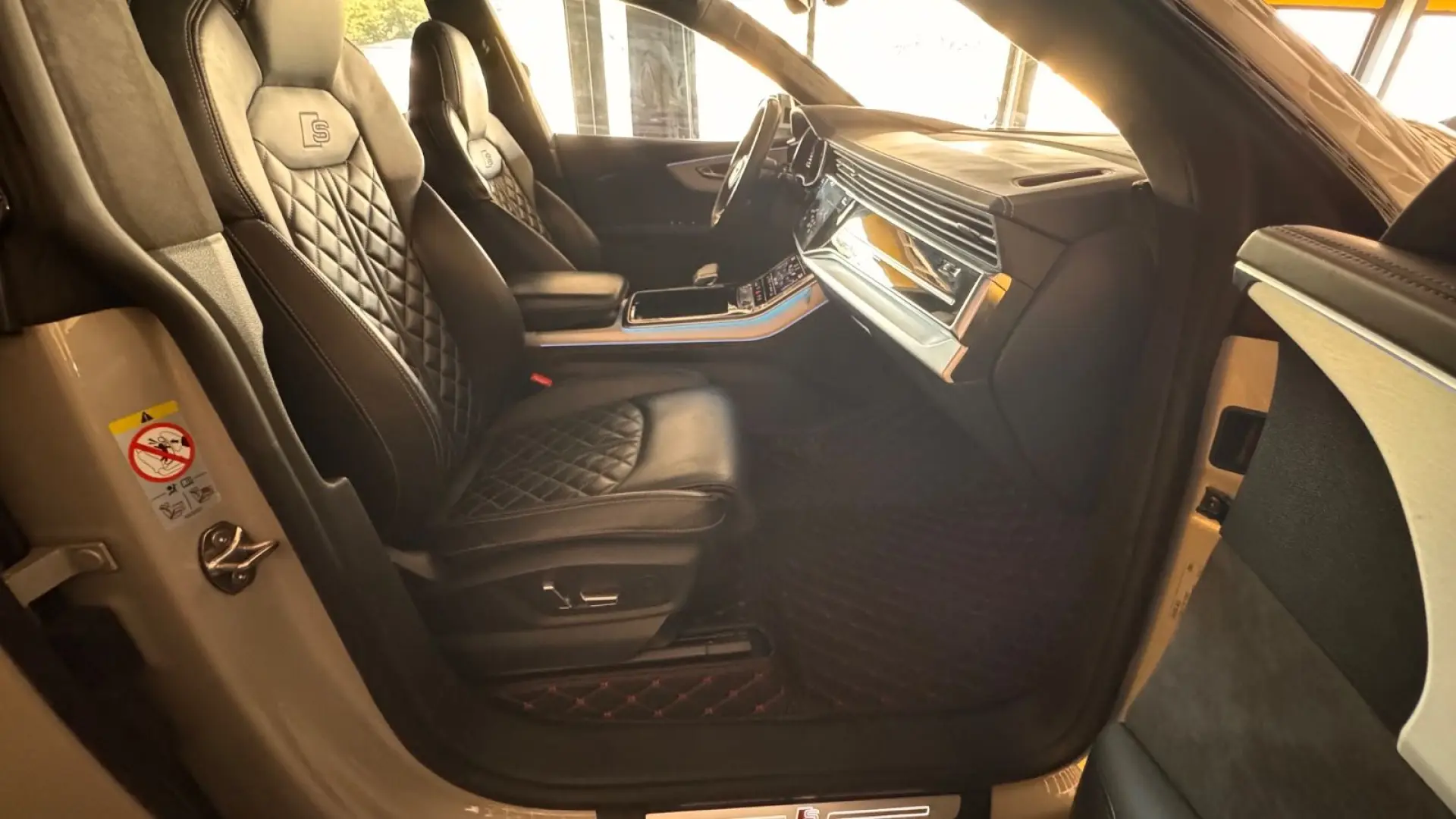 SQ8 4.0 TFSI, Audi Garantie, HD Matrix-LED