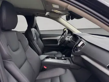XC90 B5 AWD Plus-Bright