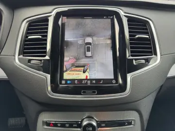 XC90 B5 AWD Plus-Bright 7S Glasd 360  Standheizu