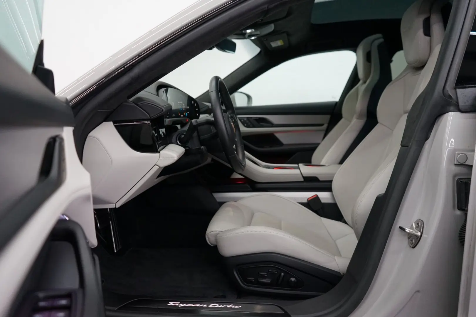 Taycan Turbo/Kreide/P-Display/HAL/21z/Mega-Spec