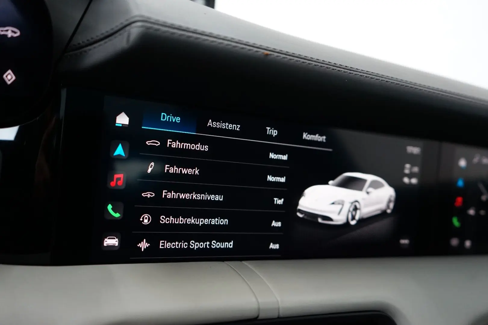 Taycan Turbo/Kreide/P-Display/HAL/21z/Mega-Spec