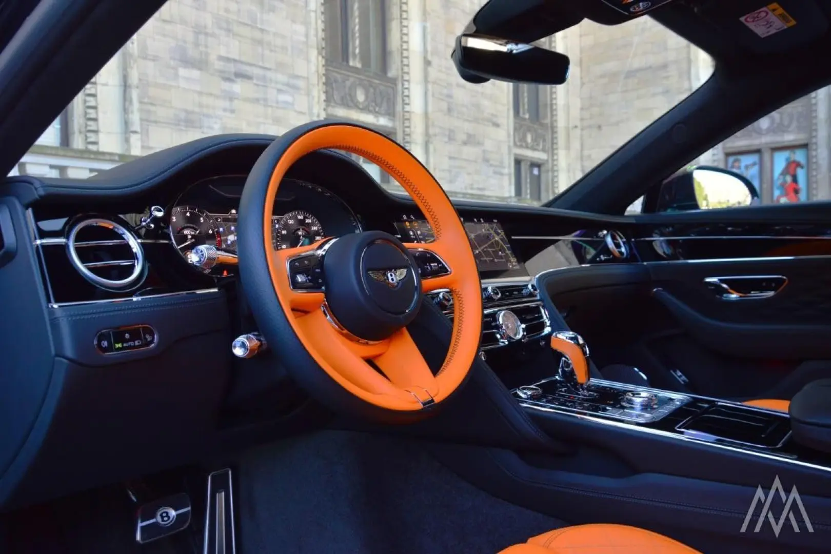 Flying Spur  W12 Speed  Mulliner    BlackLine