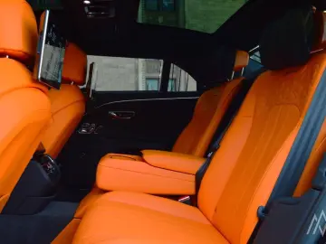 Flying Spur  W12 Speed  Mulliner    BlackLine