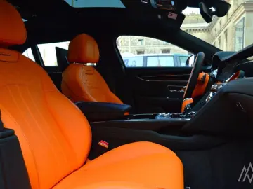 Flying Spur  W12 Speed  Mulliner    BlackLine