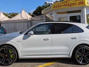 Cayenne Turbo S E-Hy Sport*ACC*360*Massage*HUD