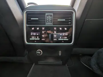 Cayenne Turbo S E-Hy Sport*ACC*360*Massage*HUD