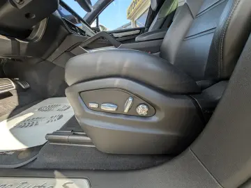 Cayenne Turbo S E-Hy Sport*ACC*360*Massage*HUD