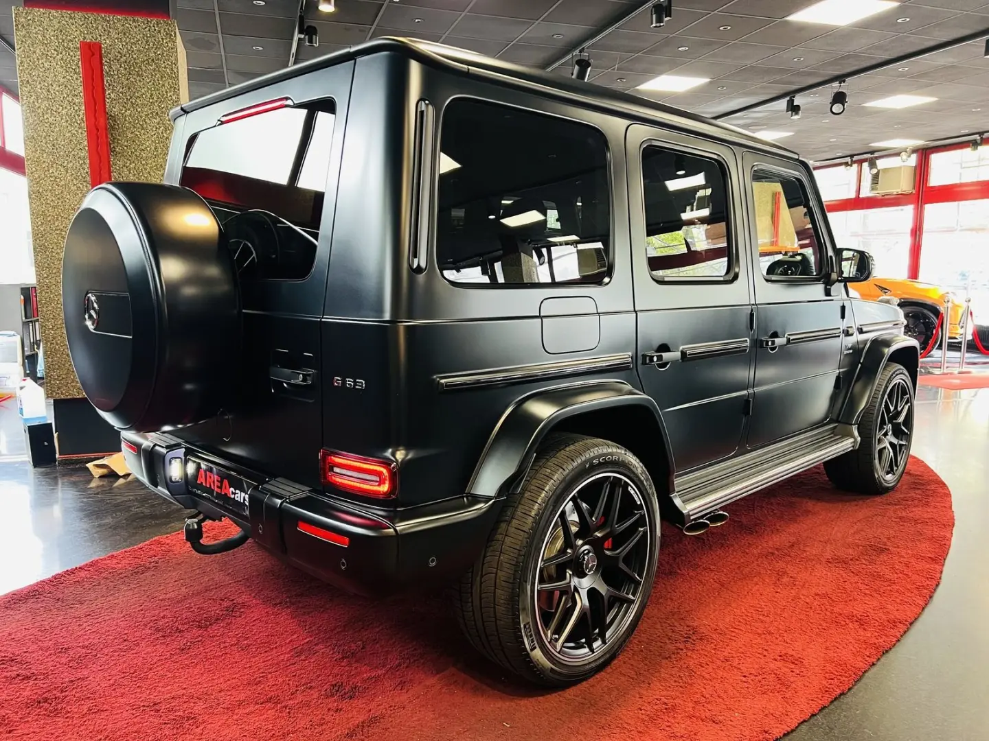 G 63 AMG NIGHT TV CARBON GAR SUPERIOR BUR MASSAG