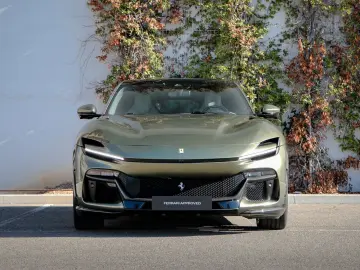 Purosangue V12 DCT 4WD