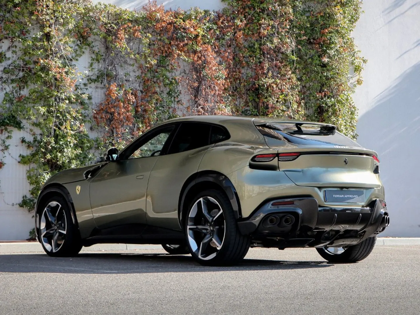 Purosangue V12 DCT 4WD