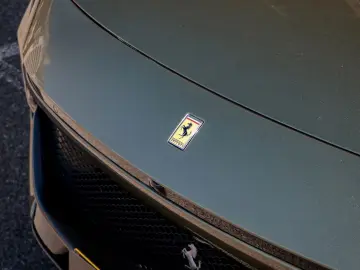 Purosangue V12 DCT 4WD