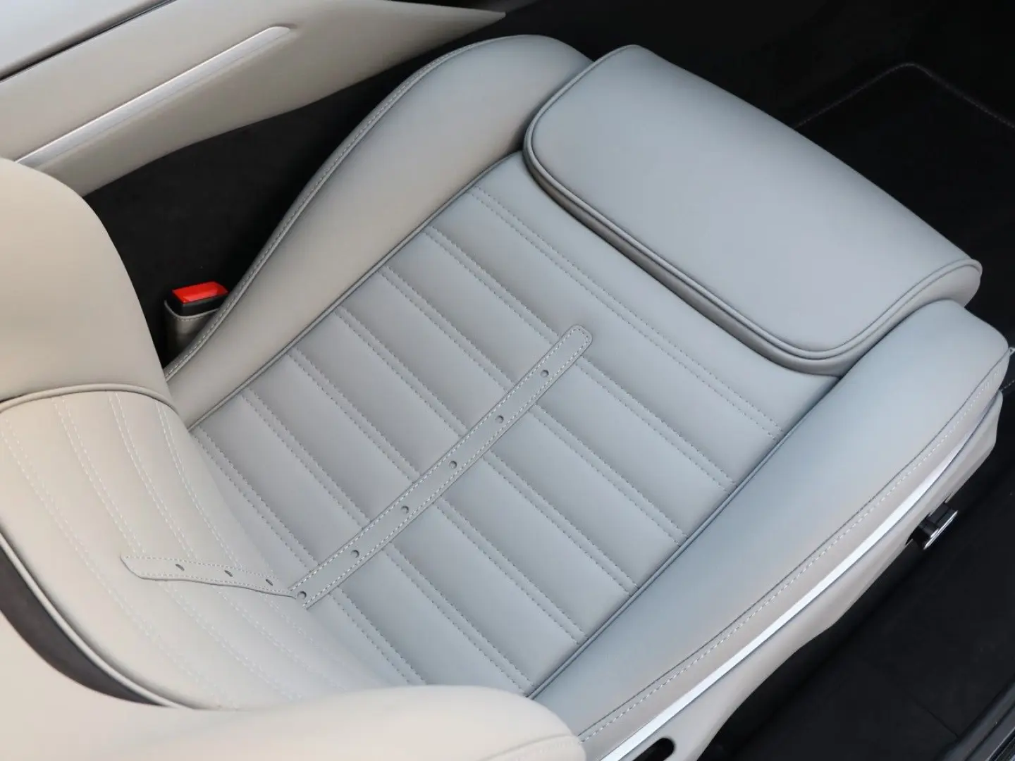 Purosangue V12 DCT 4WD