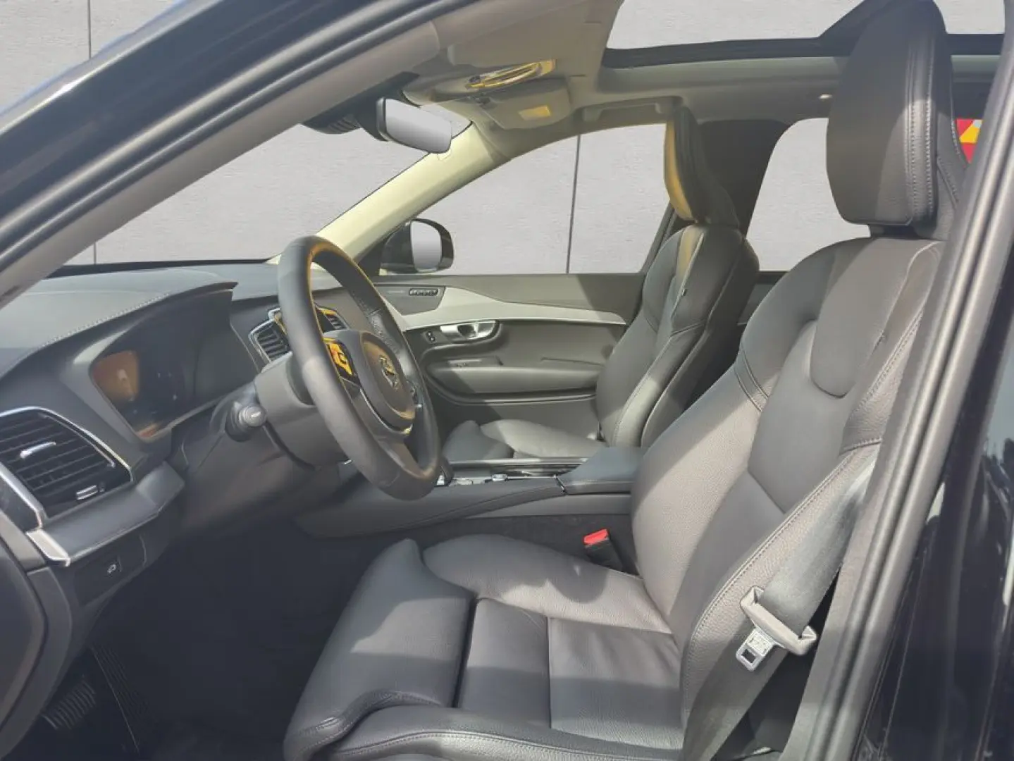 XC90 B5 AWD Plus-Bright 7S
