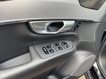 XC90 B5 AWD Plus-Bright 7S