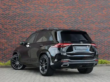 GLE 450d 4-Matic   7 SITZER- AHK-AMG-Pano-