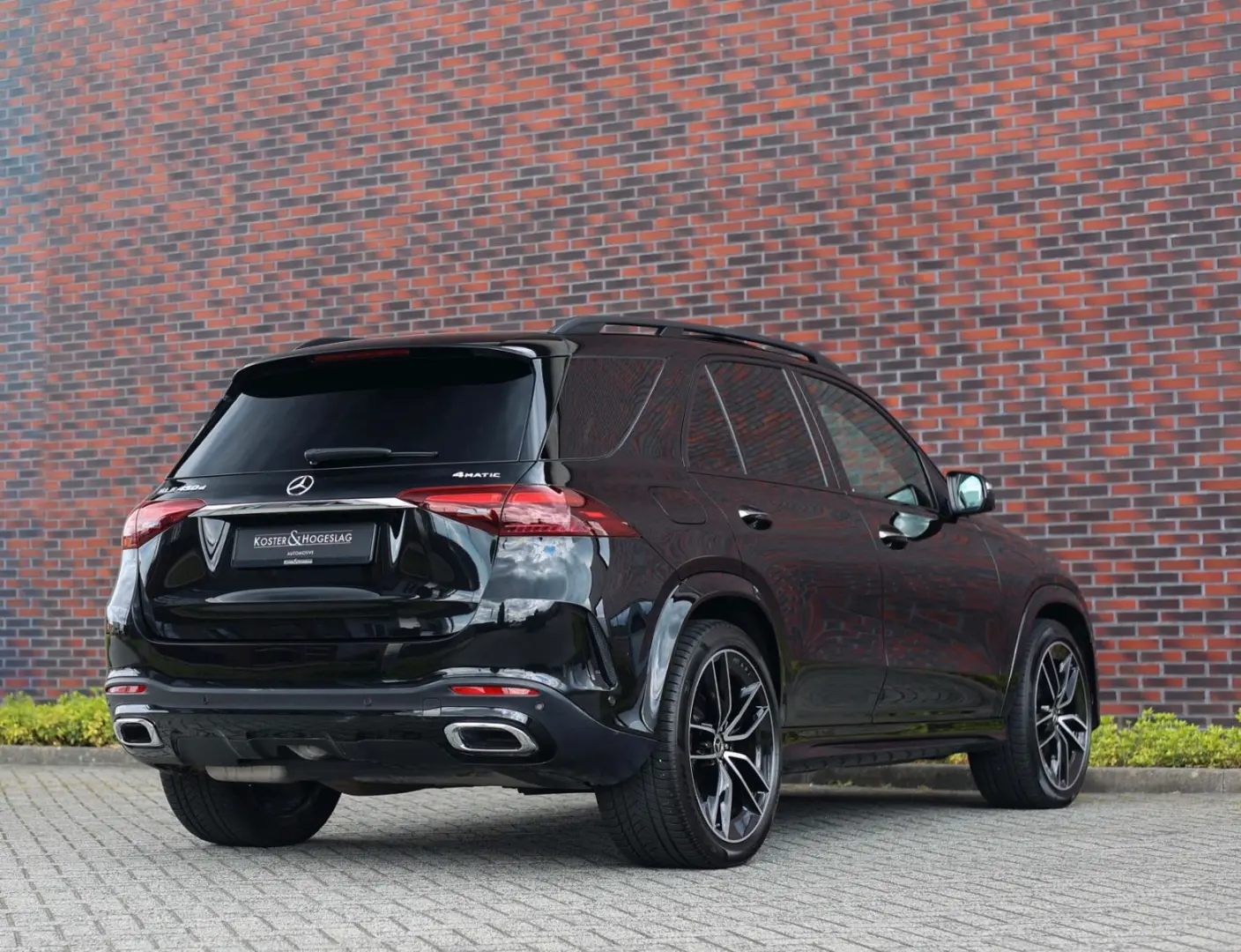 GLE 450d 4-Matic   7 SITZER- AHK-AMG-Pano-