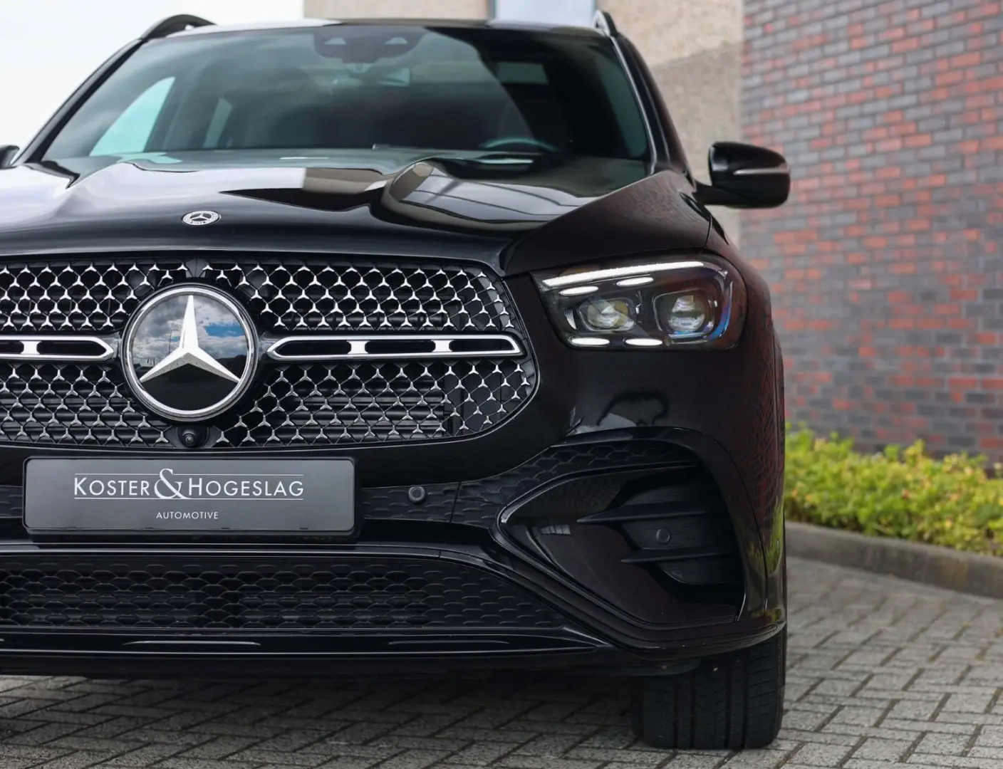 GLE 450d 4-Matic   7 SITZER- AHK-AMG-Pano-