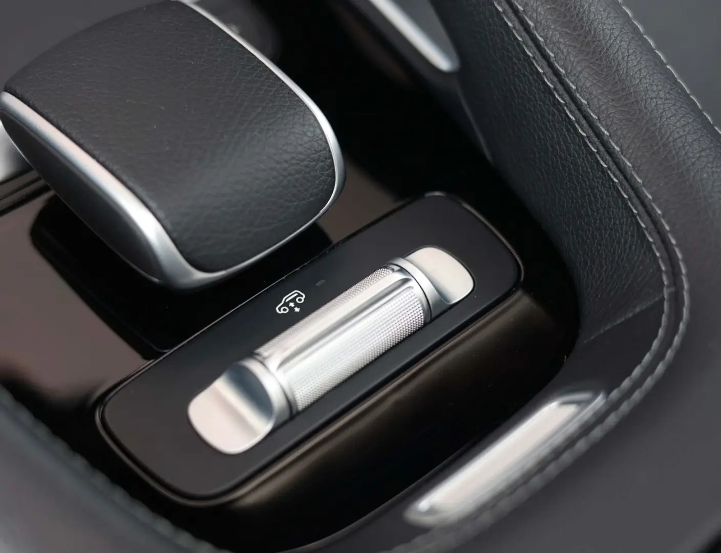 GLE 450d 4-Matic   7 SITZER- AHK-AMG-Pano-