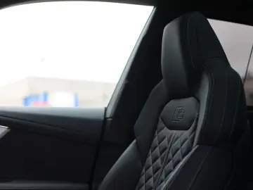 Q8 60 TFSIe quattro | - Pano - AHK - Matrix HUD