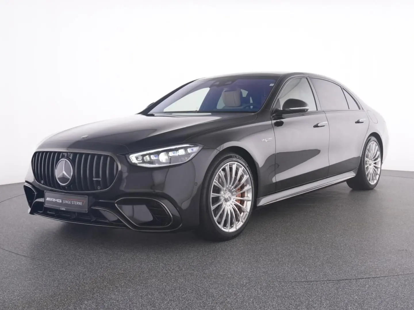 S 63 E AMG Lang Pano+Keramik+21''+Chauffeur+NP28