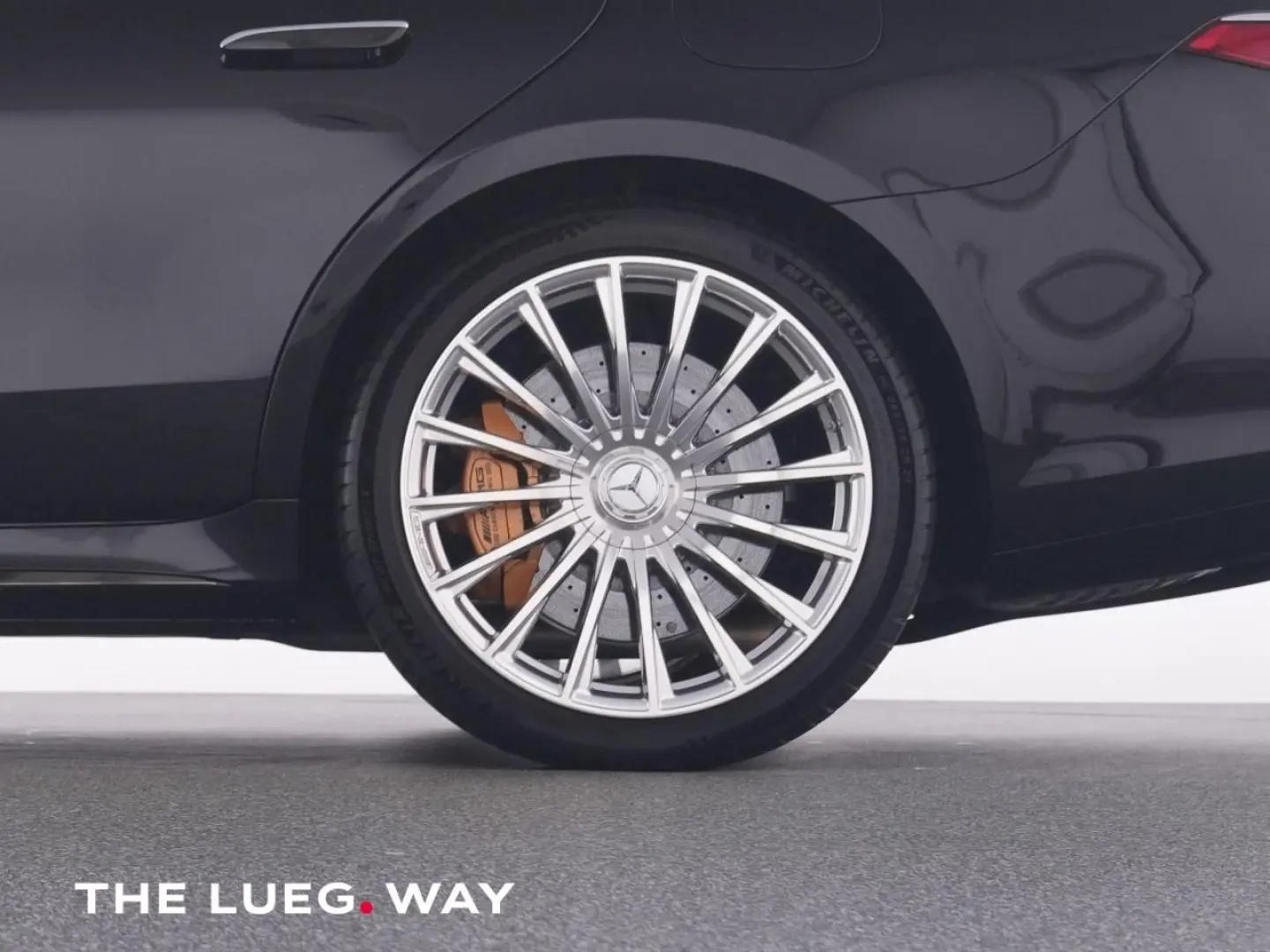S 63 E AMG Lang Pano+Keramik+21''+Chauffeur+NP28