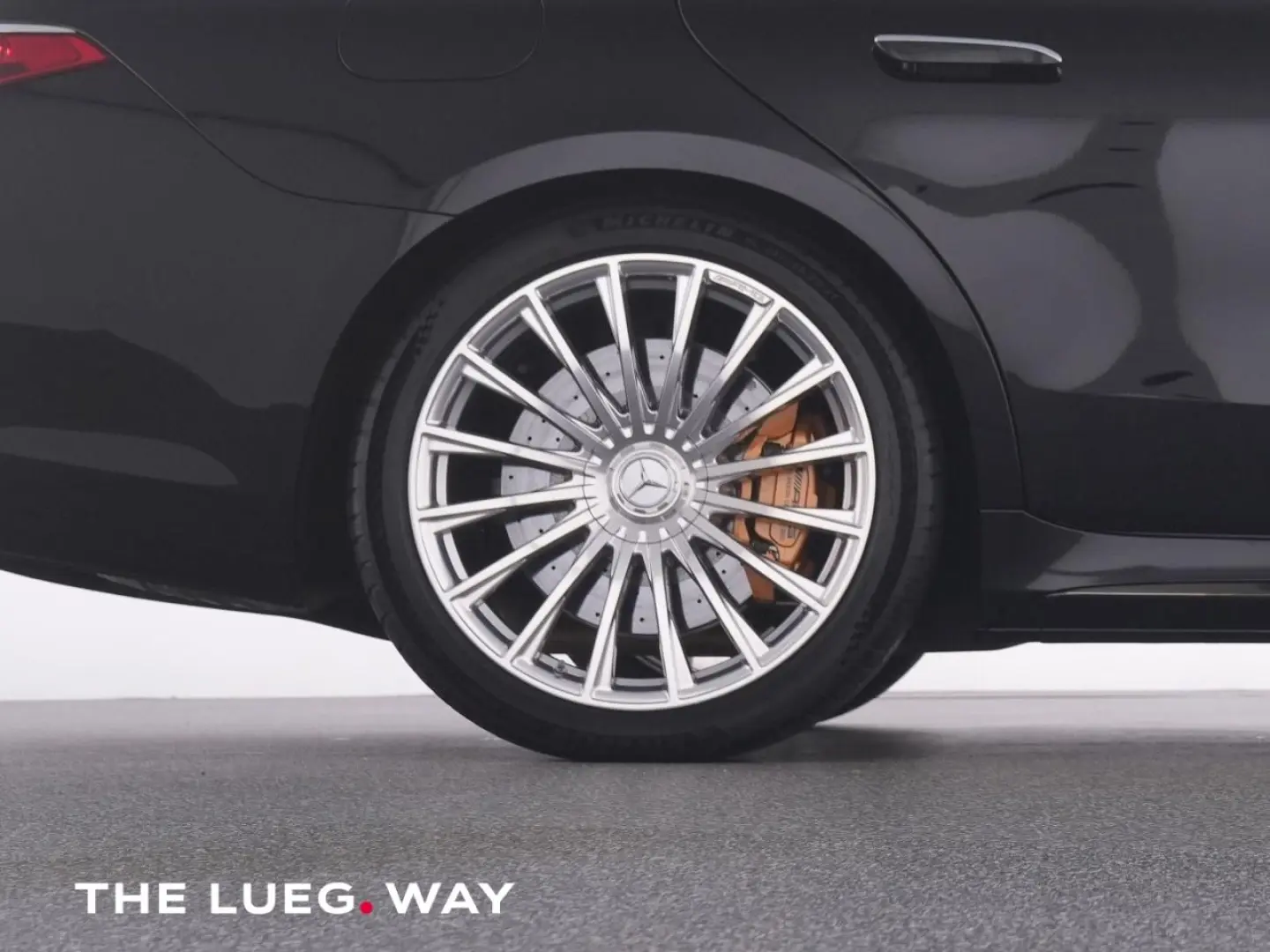 S 63 E AMG Lang Pano+Keramik+21''+Chauffeur+NP28