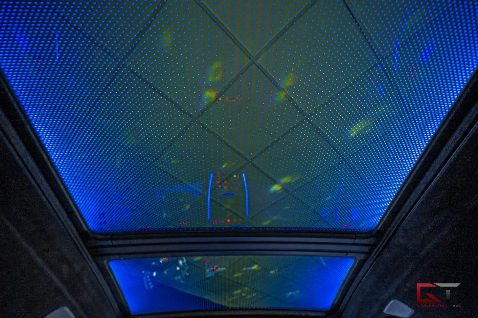X7 M60i xDrive Exclusive DAP Pano Sky 22  B&W