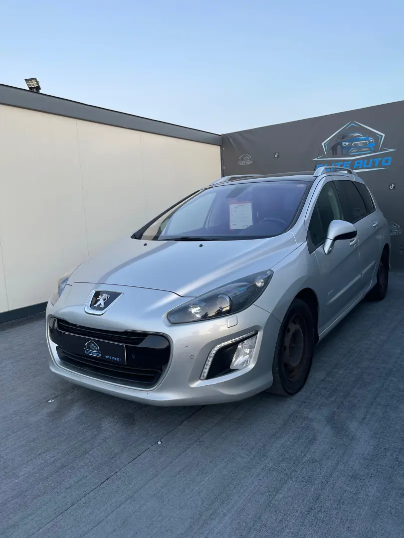 Peugeot 308 HDi FAP 110 Platinum