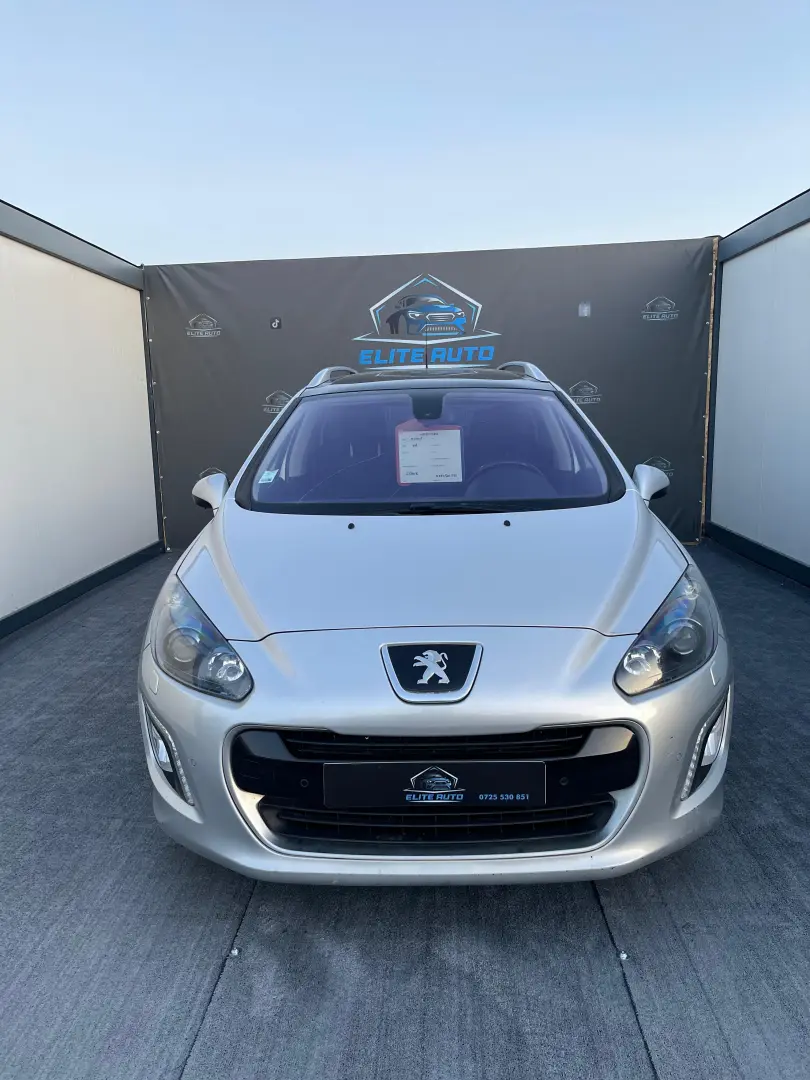 Peugeot 308 HDi FAP 110 Platinum
