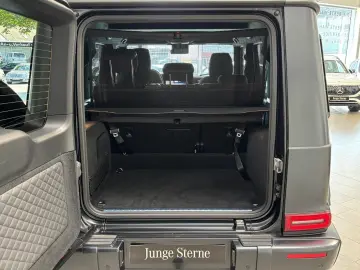 G 400d AMG+DISTR+STDHZ+AHK+MBEAM+BURMES+NIGHT II