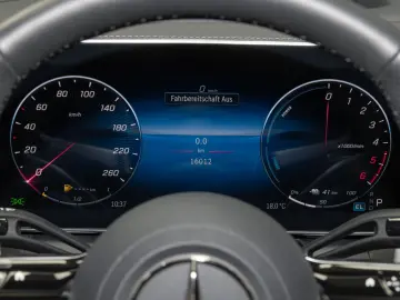 GLC 300 de 4M AMG DIG.LIGHT/Pano/AHK/Burmester3D